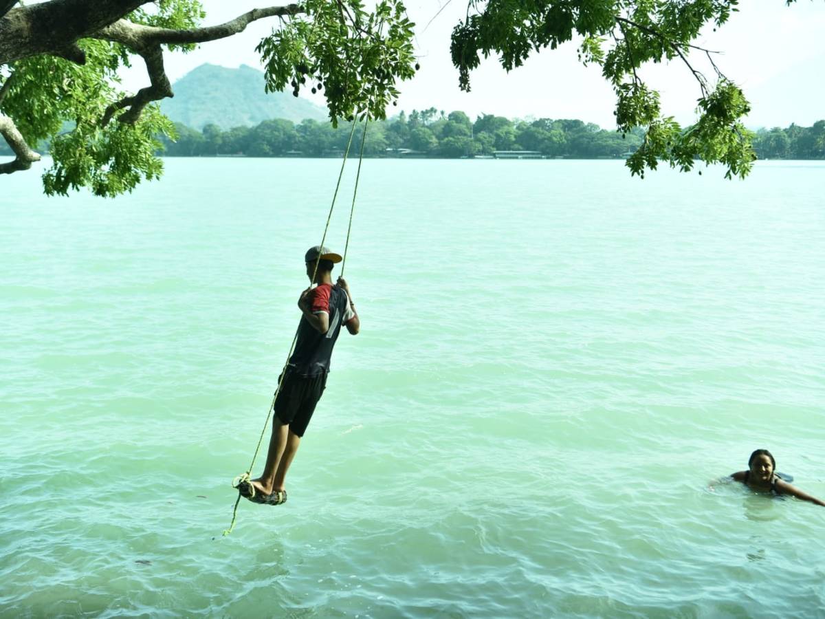 Laguna de Apastepeque