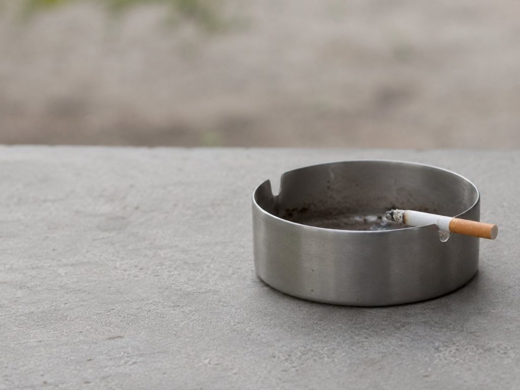 Cigarro-fumar