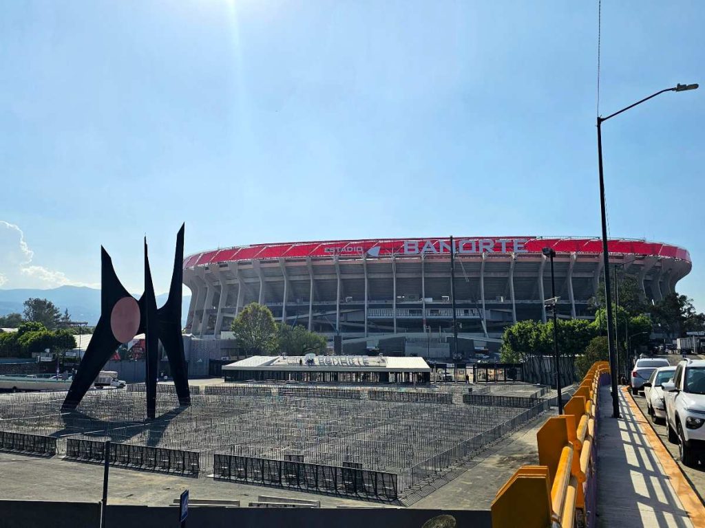 Estadio Banorte, sede mundialista en México, alberga una capilla de acceso restringido vinculada a la devoción guadalupana.