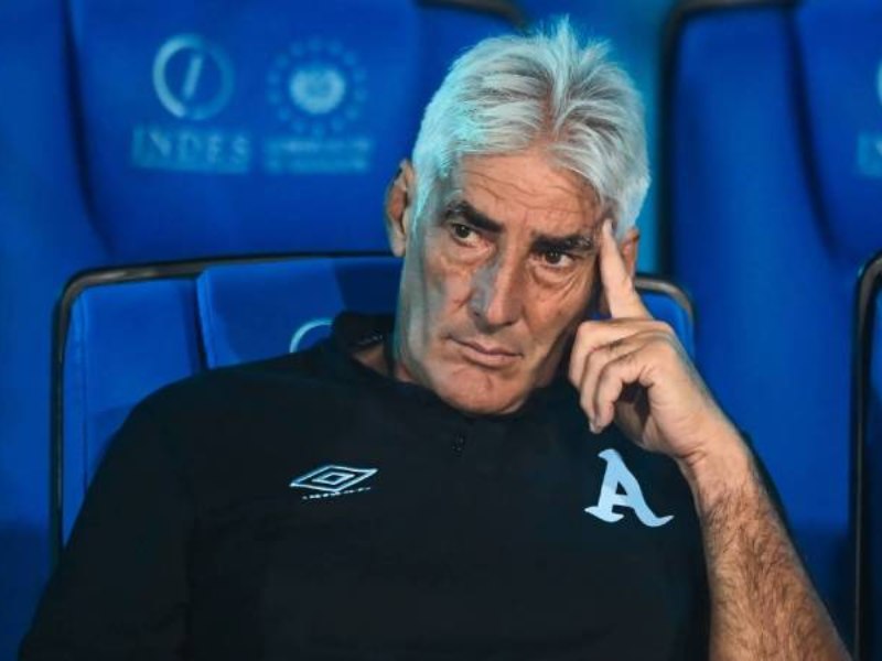 Ernesto “Carucha” Corti dejó el banquillo de Alianza FC tras llegar a un acuerdo con la dirigencia.