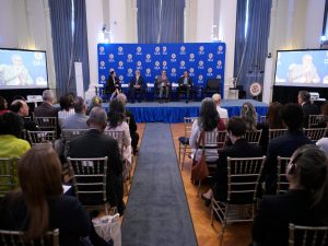 La ministra de Cultura de Panamá, María Eugenia Herrera
