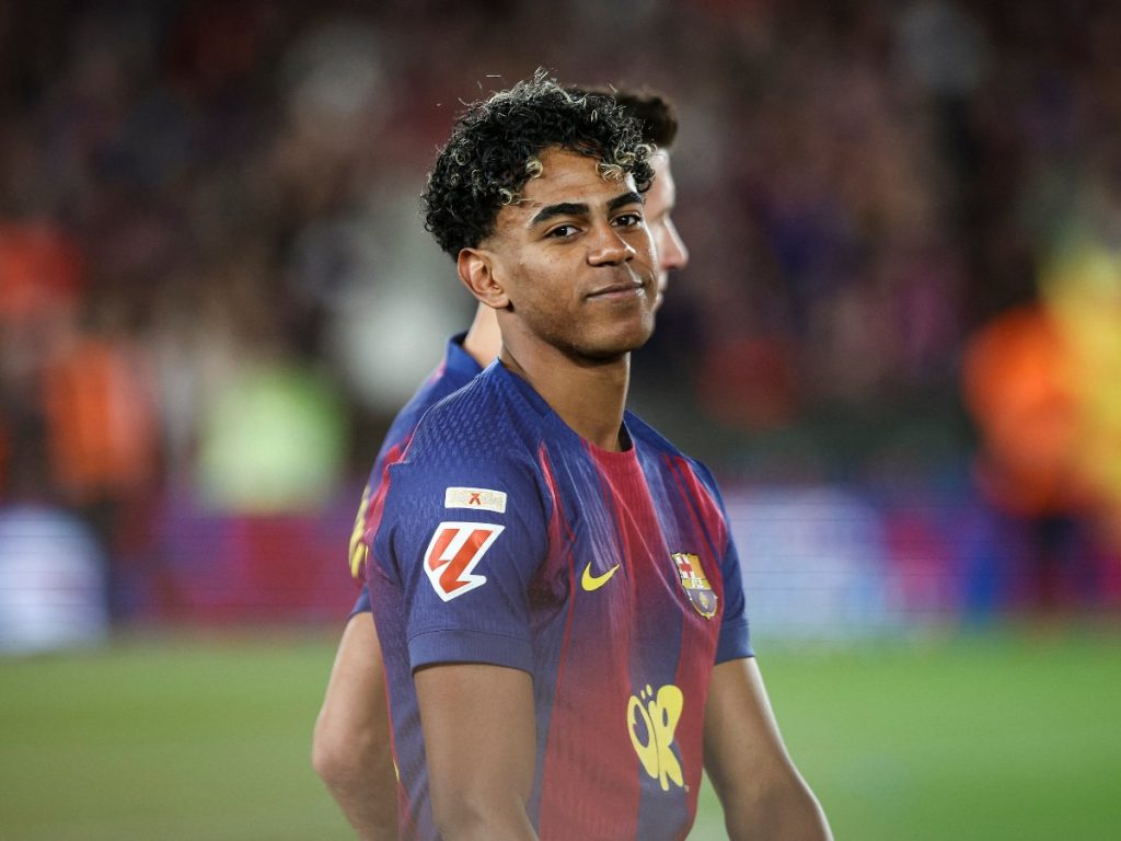 Lamine Yamal del FC Barcelona durante el partido de La Liga EA Sports 2025/26 "El Clásico" entre el FC Barcelona y el Real Madrid en el estadio Spotify Camp Nou de Barcelona, España, en mayo de 2026. (Foto de Gongora/NurPhoto) (Foto de Gongora / NurPhoto / NurPhoto vía AFP)
