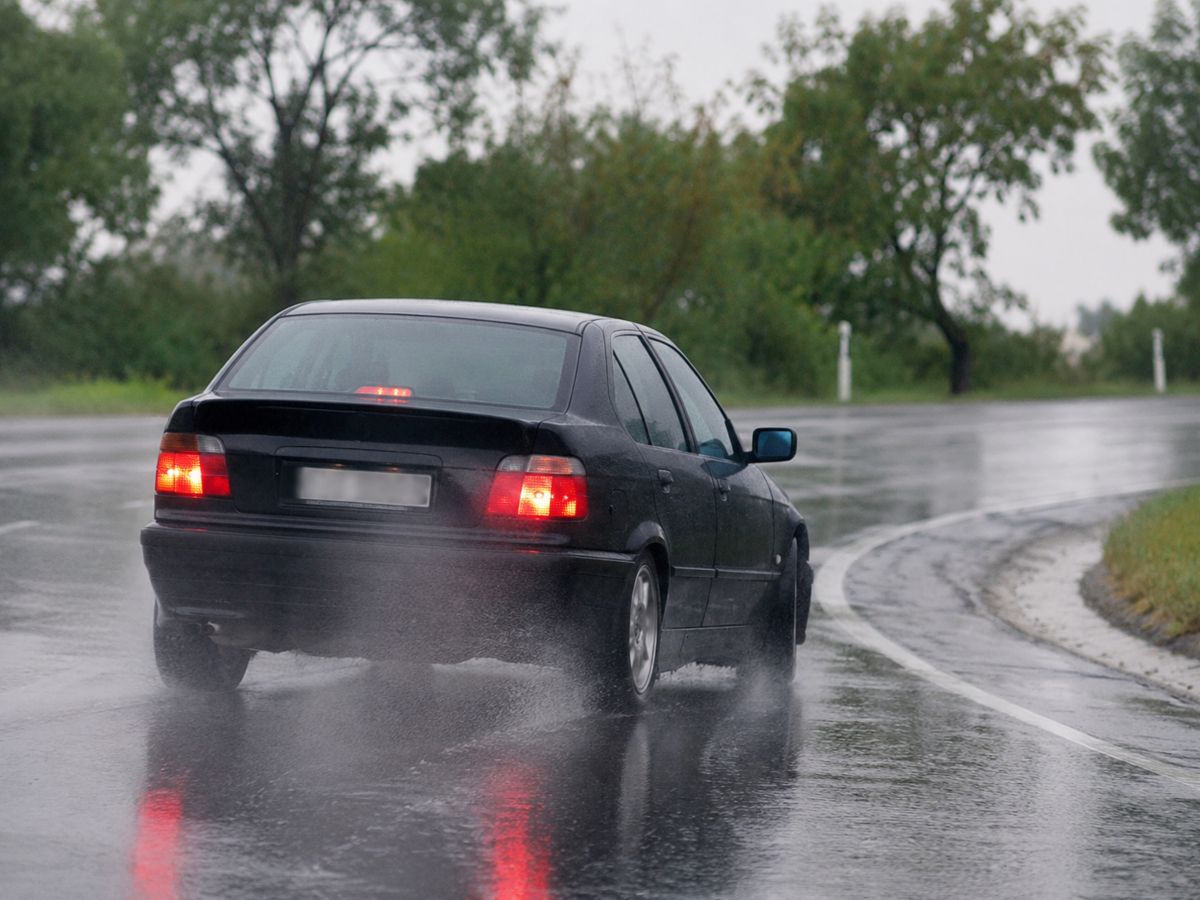 Lluvia-carretera