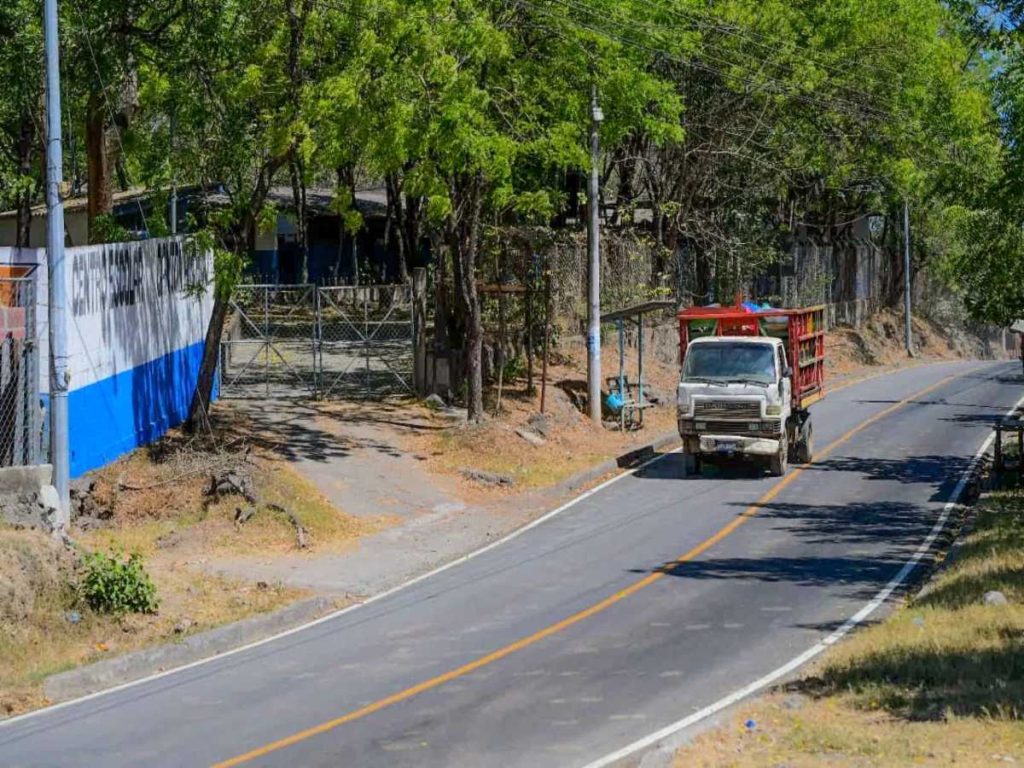 Nueva vía pavimentada de 9.29 km