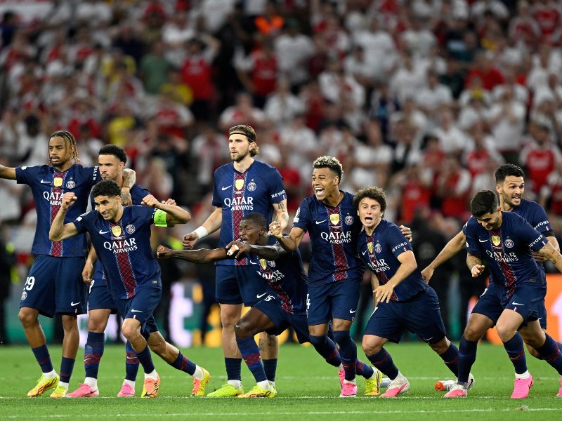 PSG convirtió una final cerrada en una noche histórica al vencer al Arsenal en los penales.