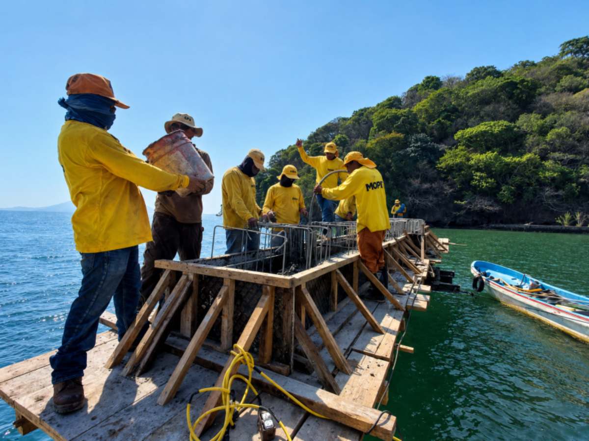 Proyecto del segundo muelle en Isla Zacatillo continúan en marcha en La Unión Sur
