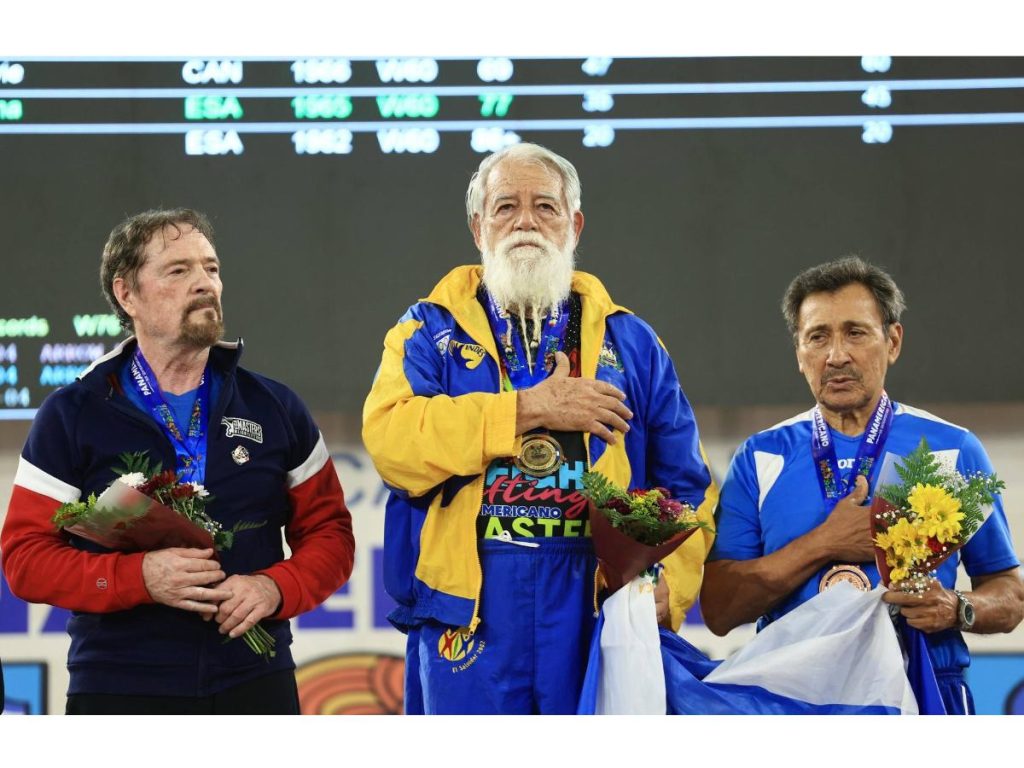 Valerio Fontanals conquistó doble medalla de oro para El Salvador en el XXXIX Campeonato Panamericano Máster de Levantamiento de Pesas 2026 y en el Campeonato Sur, Centroamericano y del Caribe.