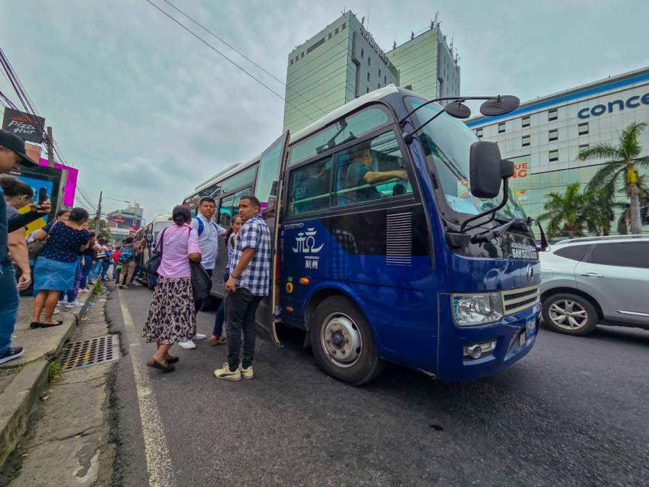 Las solicitudes deben realizarse a través de la Dirección de Administración de la Alcaldía de San Salvador. Foto/ Cortesía