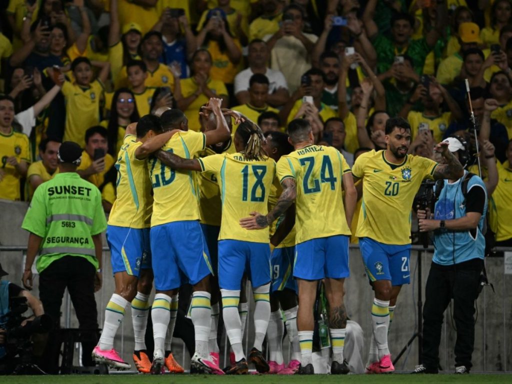 Brasil celebra su victoria en amistoso ante Panamá. Foto AFP