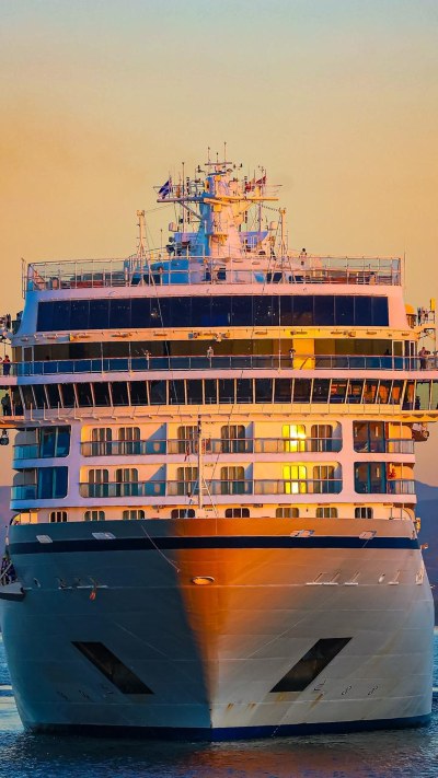 El Salvador gana presencia en la ruta de cruceros y atrae visitantes interesados en destinos como el Centro Histórico de San Salvador.
