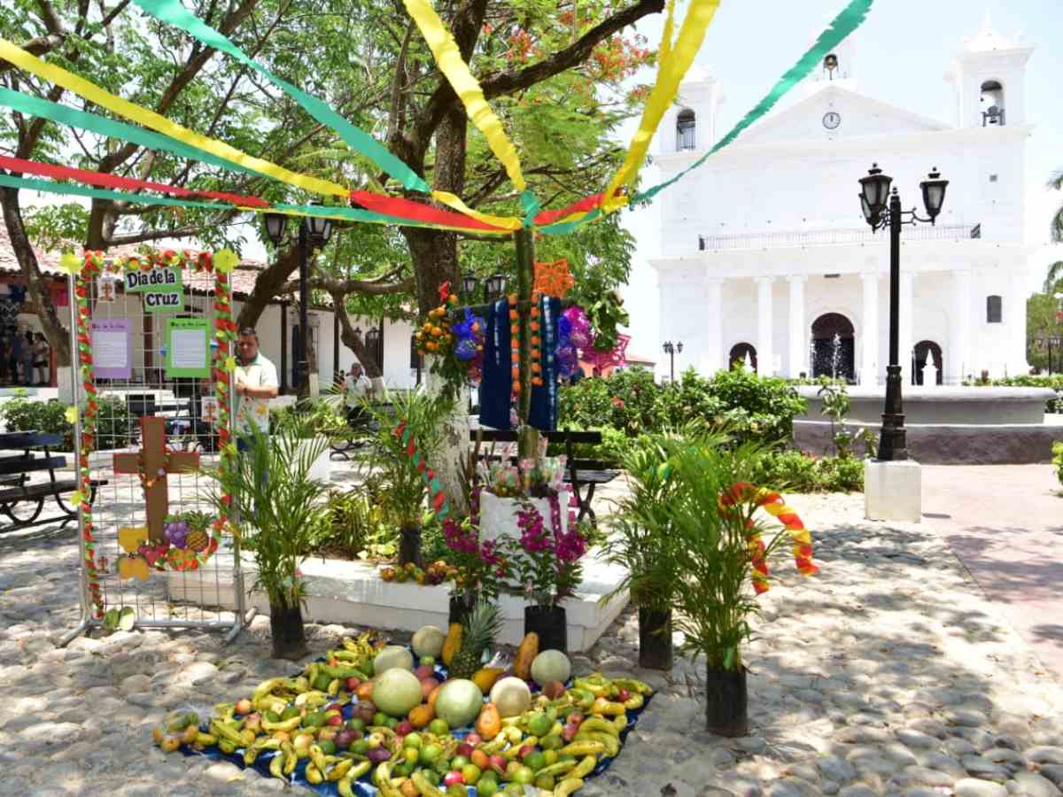 dia-cruz-suchitoto-frutas11