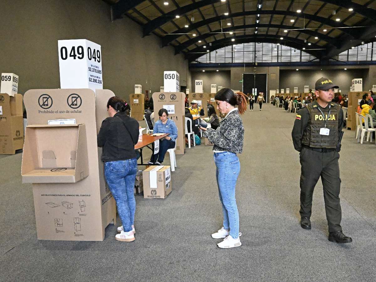 Colombia elegirá a nuevo presidente: así avanza la primera vuelta electoral