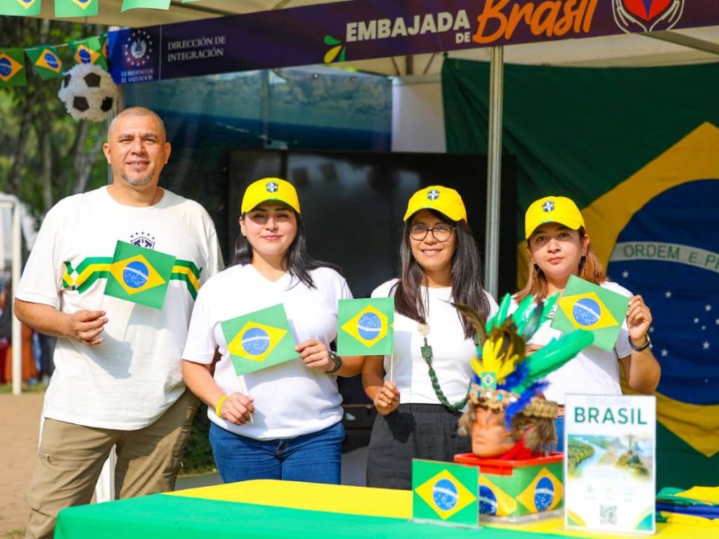 La Embajada de Brasil comparte parte de su identidad cultural en un espacio que invita a conocer tradiciones de otros países.