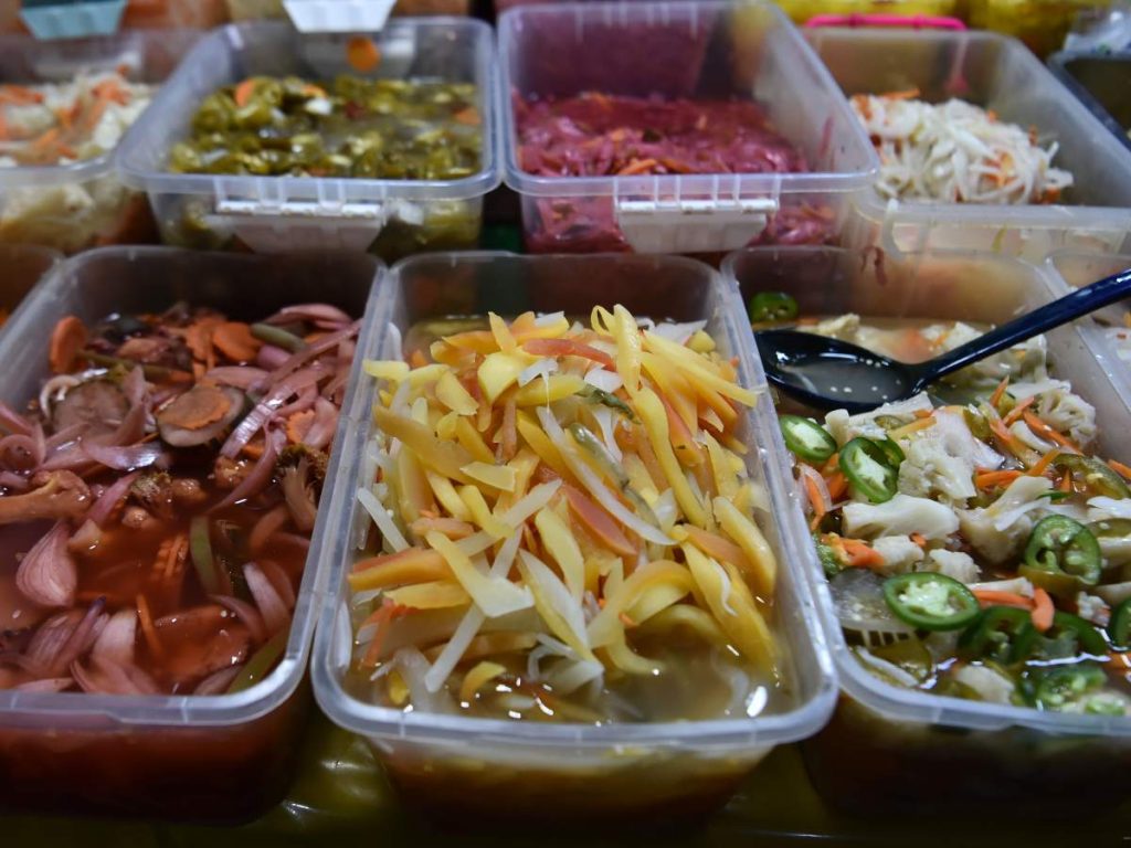“Encurtidos Letona” está ubicado en el edificio 6, puesto 153 del mercado Central.