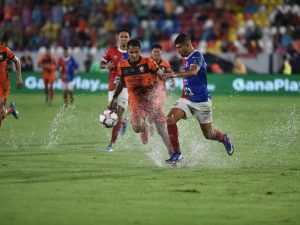fas aguila cancha clausura