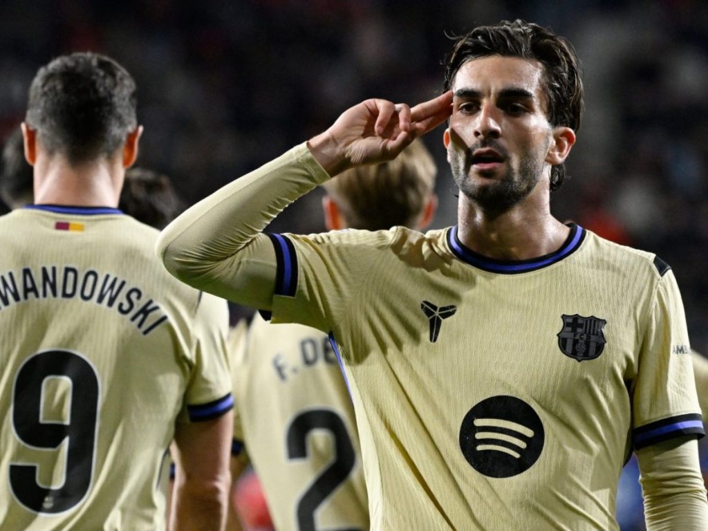 Ferran Torres celebra su gol ante el Osasuna. Foto AFP