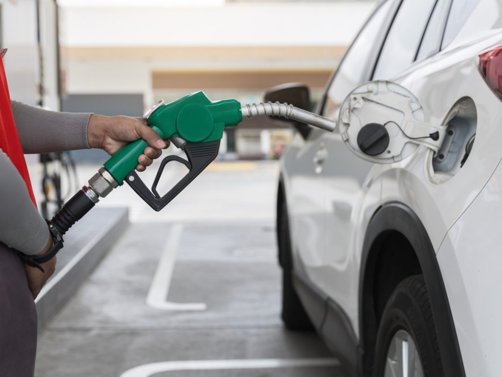 Los precios de referencia del combustible estarán vigentes del 12 al 25 de mayo de 2026 en El Salvador.