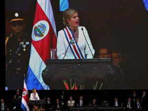 laura-fernandez-costa-rica