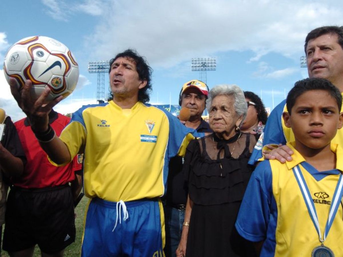 mama-magico-gonzalez-legado-pachines- (1)