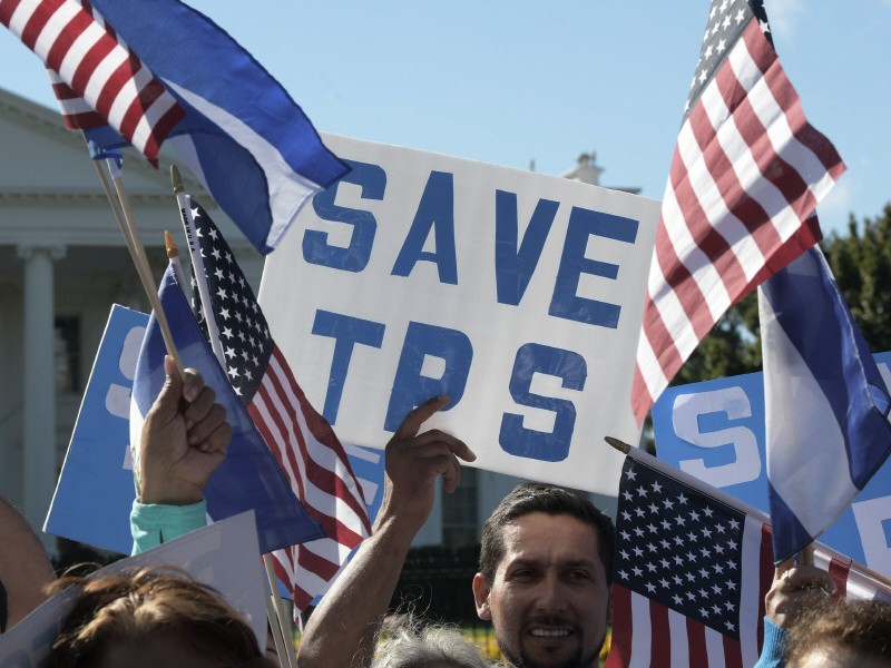 El Uscis modificó la vigencia de los permisos laborales para beneficiarios del TPS en Estados Unidos.