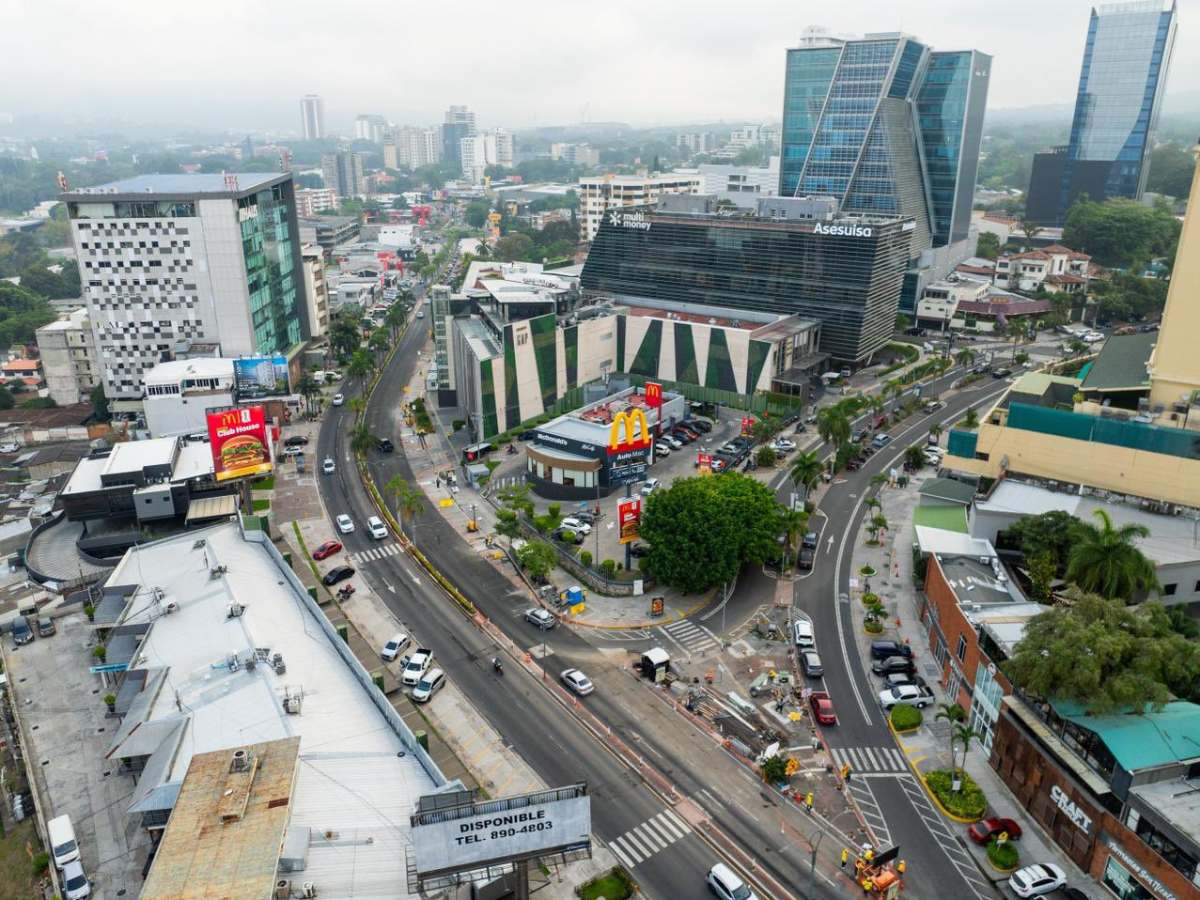Habilitan carriles en Zona Rosa tras obras de mitigación