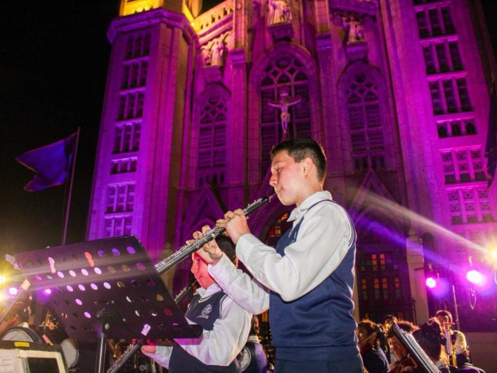 El concierto de la Orquesta Sinfónica de San Salvador Centro será este 3 de mayo frente a BINAES, en el Centro Histórico. Foto: cortesía.