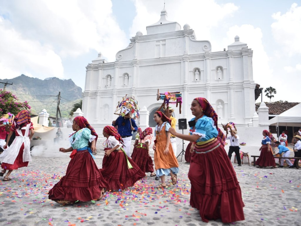 Panchimalco invita a recorrer calles llenas de historia, tradición y cultura, en un ambiente ideal para disfrutar una escapada cerca de San Salvador.