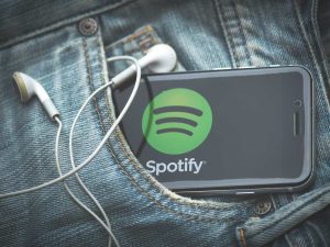Spotify amplía su propuesta con más de 1,400 clases de fitness integradas, apostando por el bienestar dentro de su ecosistema digital.
