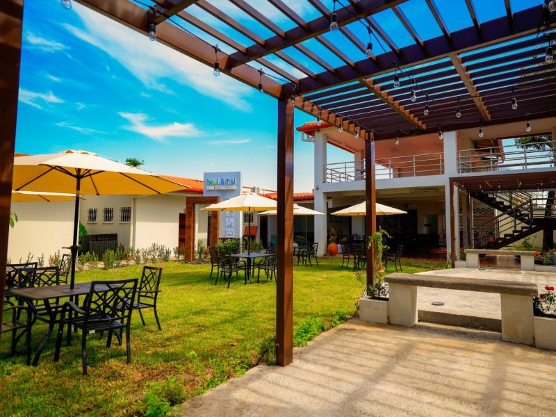 El espacio turístico cuenta con cafetería, ludoteca y exposición cultural.