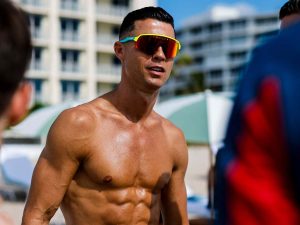 Cristiano-ronaldo-playa-miami