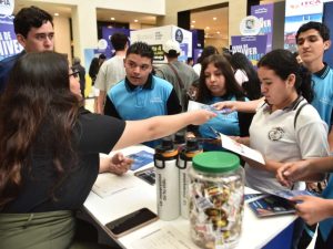 Feria-de-universidades-el-salvador (3)