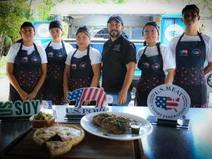 50 jóvenes de Gastro Lab refuerzan habilidades culinarias en Punta Roca.