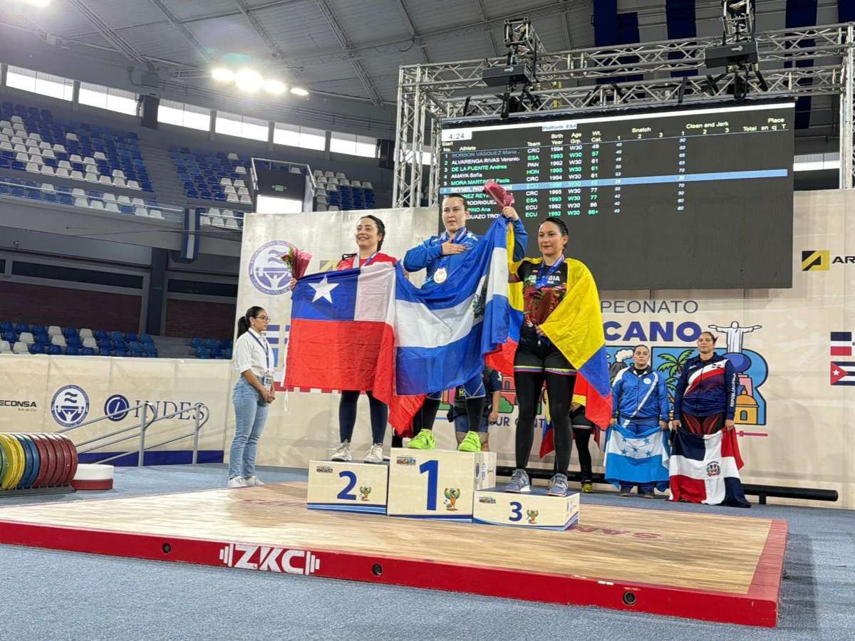 Majo-Alger-conquista-dos-oros-en-campeonatos-internacionales