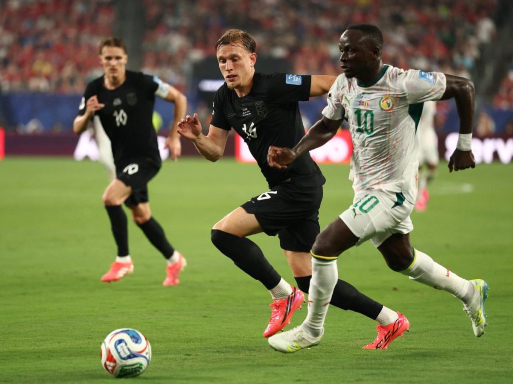 Noruega venció 3-2 a Senegal este lunes en el MetLife Stadium y clasificó a los dieciseisavos de final del Mundial 2026, tras 28 años sin disputar una Copa del Mundo.