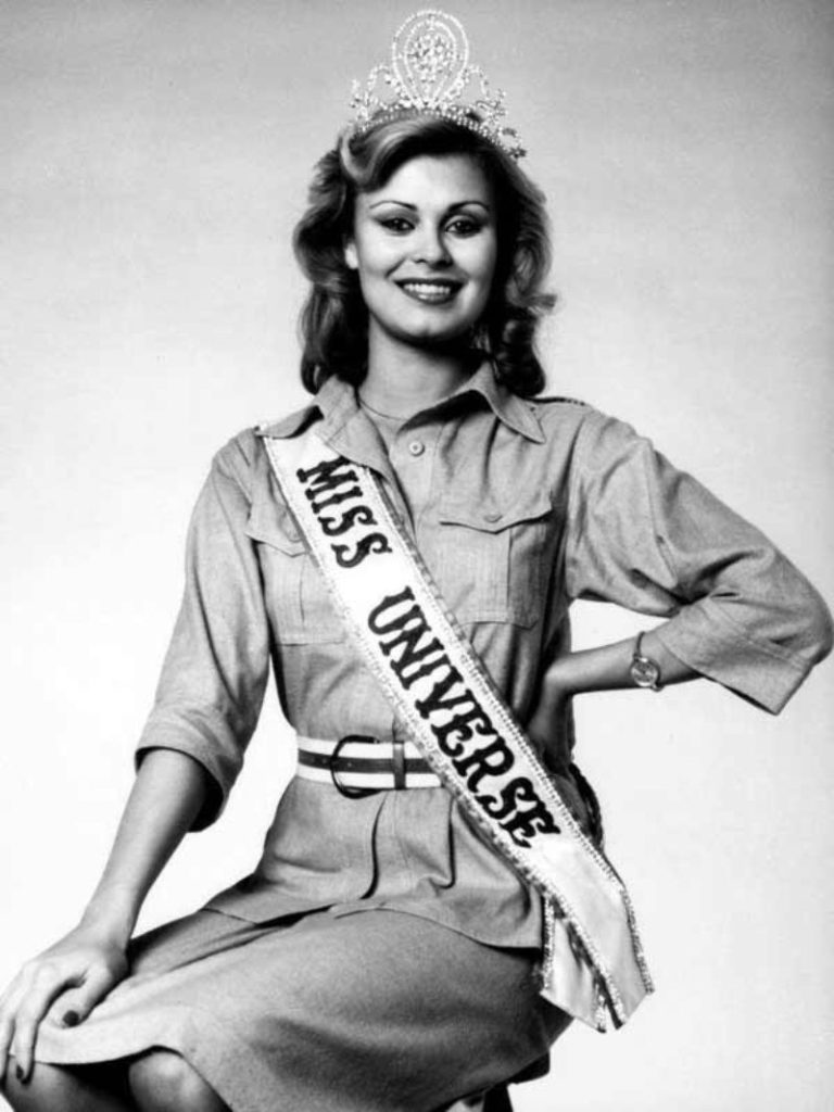 Anne Marie Pohtamo, de Finlandia, fue coronada Miss Universo 1975 durante la gala final realizada en San Salvador. Foto: archivo