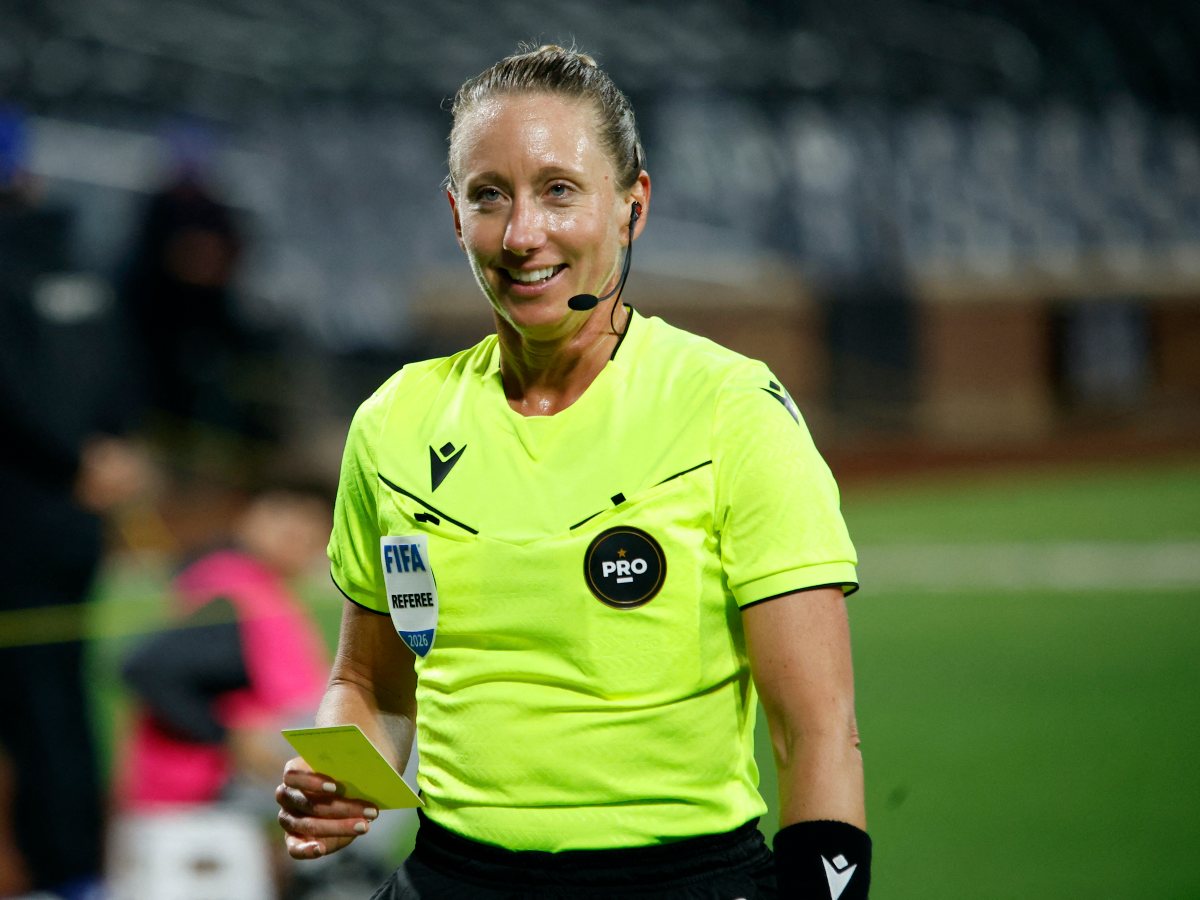 Tori Penso arbitrará el jueves el partido del grupo A del Mundial 2026 entre República Checa y Sudáfrica, en Atlanta.