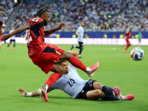 Cabo Verde amarga a Uruguay con empate 2-2 en el Mundial
