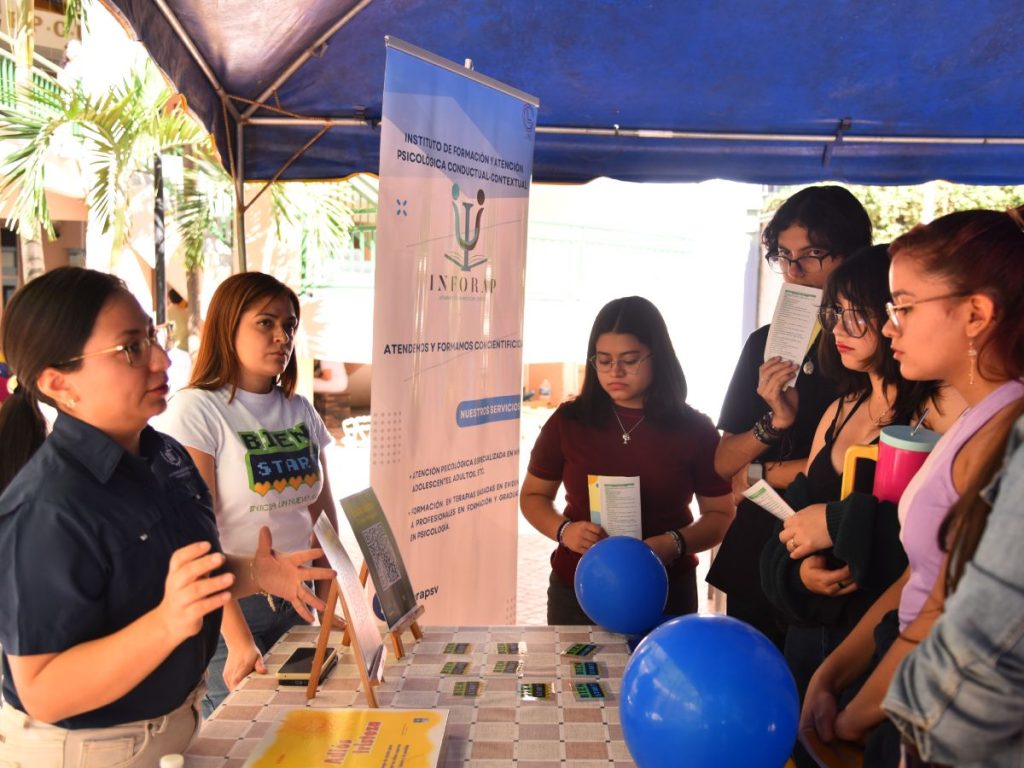 La promoción de hábitos saludables, el autocuidado y las habilidades socioemocionales forman parte de la estrategia de bienestar estudiantil implementada por la UEES. Fotografía/ UESS