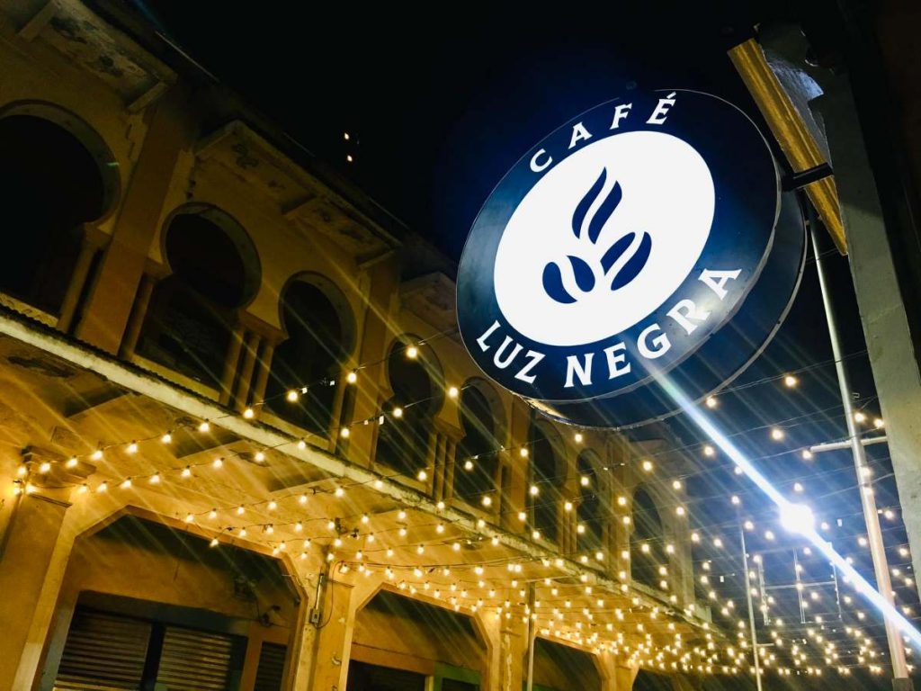 Café Luz Negra informó que su sucursal del Centro Histórico permanecerá abierta hasta el 28 de junio. Foto / Cortesía