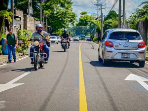 El Viceministerio de Transporte habilitó el doble sentido de circulación en la calle El Matazano, en Soyapango, San Salvador Este.
