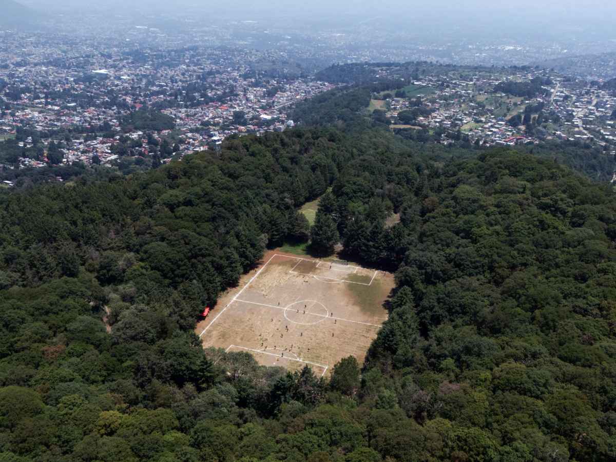 El Teoca, la cancha dentro de un volcán extinto en Xochimilco.
