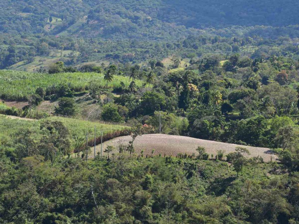 Turismo de naturaleza en El Salvador.