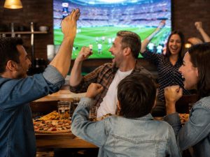 celebra-papa-entre-futbol-comida