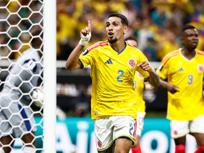 Daniel Muñoz volvió a ser decisivo para Colombia y anotó el gol del triunfo ante RD Congo.