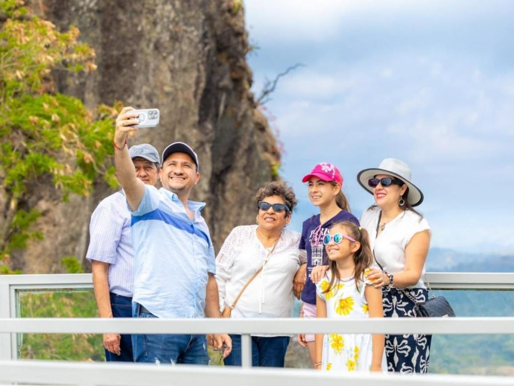 Actividades culturales y recreativas para toda la familia en junio.