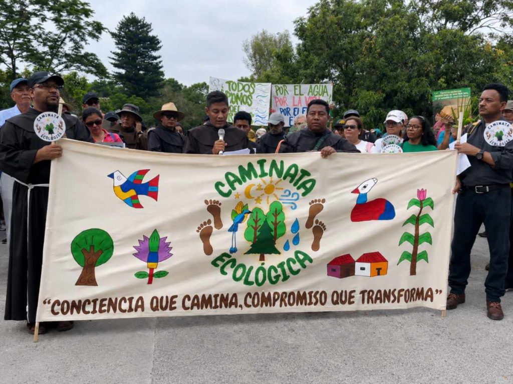 dia mundial del medio ambiente-caminata ecológica