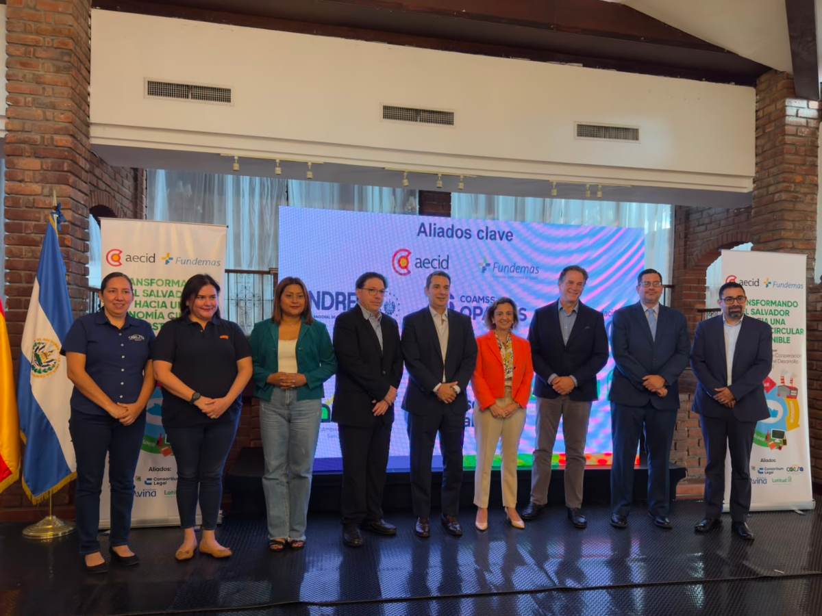 España invertirá casi US$700,000 en El Salvador para impulsar el proyecto “Transformando El Salvador hacia una Economía Circular y Sostenible”.