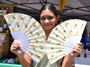 Familias salvadoreñas y turistas disfrutaron de una feria llena de sabor en la Capital de la Piña.