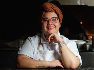 Gracia Navarro destaca la memoria y el maíz criollo en su cocina.