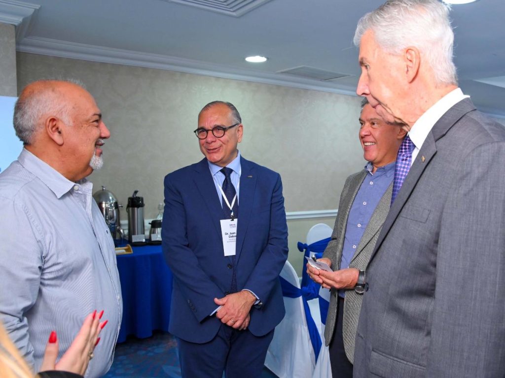 Foro de HUGE reunió a líderes para impulsar inversiones farmacéuticas en el Triángulo Norte.